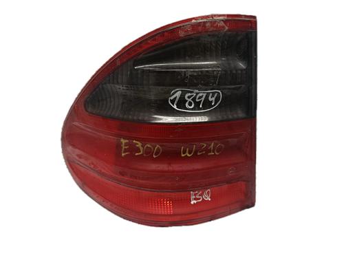 Venstre Baklys MERCEDES-BENZ E-CLASS (W210) E 300 D (210.020) (136 hp) 29795496