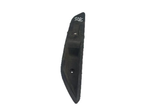 Used Left rear window switch PEUGEOT 3008 II SUV (MC_, MR_, MJ_, M4_) 1.6 BlueHDi 115 (MCBHXW, MCBHYB) (116 hp) 29795504