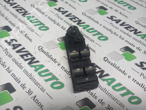 Interrupteur de vitre avant gauche BMW 5 (E60) 520 d (177 hp) 29795506