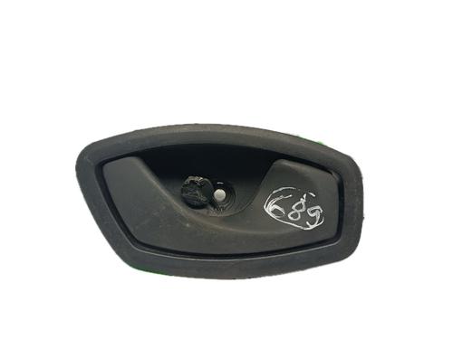 Używane Klamka wewnętrzna drzwi przednich prawych RENAULT MEGANE III Hatchback (BZ0/1_, B3_) 1.5 dCi (106 hp) 29795829