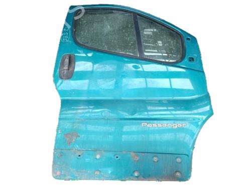 Used Right front door RENAULT TRAFIC II Van (FL) 2.5 dCi (FL0R, FL0V) (114 hp) 29796008