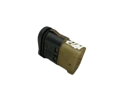 Interrupteur de vitre avant gauche FORD FOCUS I (DAW, DBW) 1.8 TDCi | BP29796073I27