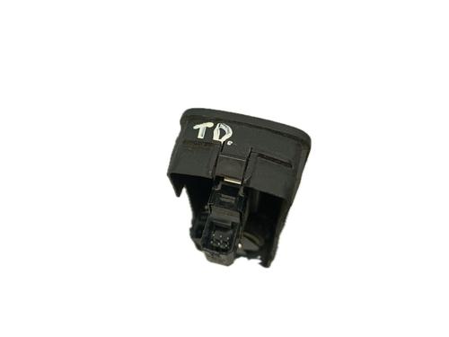 Left rear window switch OPEL VECTRA C Estate (Z02) 1.9 CDTI (F35) | BP29796101I29