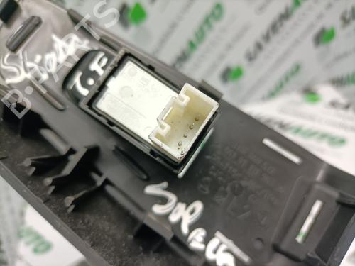Left rear window switch SKODA SUPERB II (3T4) 1.6 TDI | BP29796218I29 