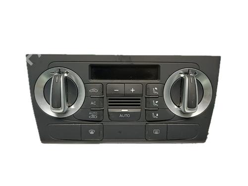 AC Styreenhet / Manøvreringsenhet AUDI A3 Sportback (8PA) 1.6 TDI (105 hp) 29796301