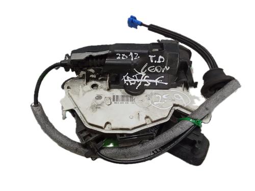 Højre bagtil lås SEAT LEON (5F1) 1.6 TDI (105 hp) 29796345