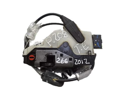 Venstre bagtil lås PEUGEOT 208 I (CA_, CC_) 1.4 HDi (68 hp) 29796356