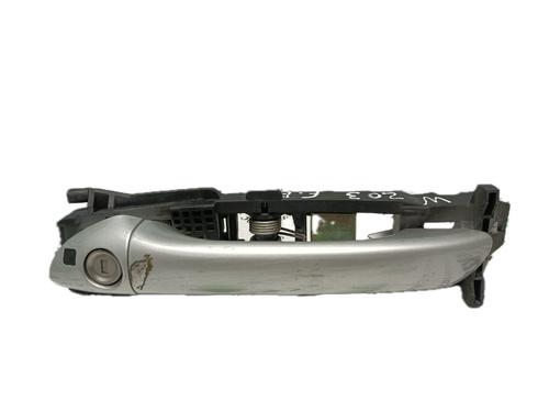 Venstre foran utvendig håndtak MERCEDES-BENZ C-CLASS (W203) C 200 CDI (203.004) (102 hp) 29796444