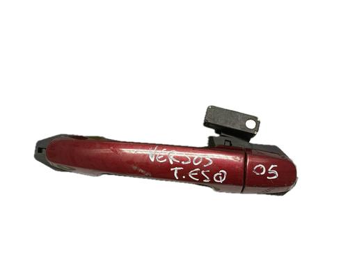 Used Rear left exterior door handle TOYOTA COROLLA Verso (ZER_, ZZE12_, R1_) 2.2 D-4D (AUR10_, AUR10R) (136 hp) 29796466