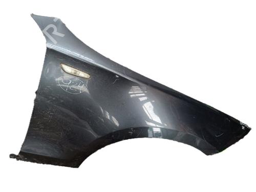 Used Right front fenders BMW 1 (E87) 120 d (163 hp) 29796473