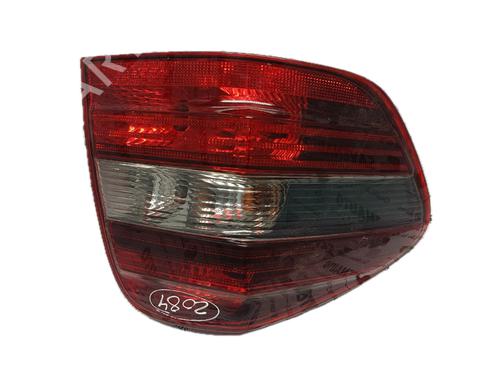 Used Right taillight MERCEDES-BENZ M-CLASS (W164) ML 320 CDI 4-matic (164.122) (224 hp) 29796520