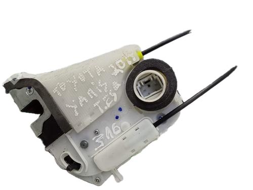 Used Rear left lock TOYOTA YARIS (_P15_) 1.5 (NCP150_, NSP151_) (107 hp) 29796727