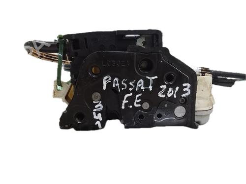 Front left lock VW PASSAT B7 (362) 1.6 TDI | BP29796753C98