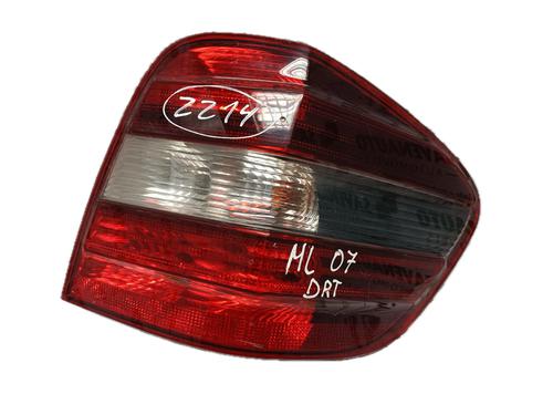 Used Right taillight MERCEDES-BENZ M-CLASS (W164) ML 320 CDI 4-matic (164.122) (224 hp) 29796938