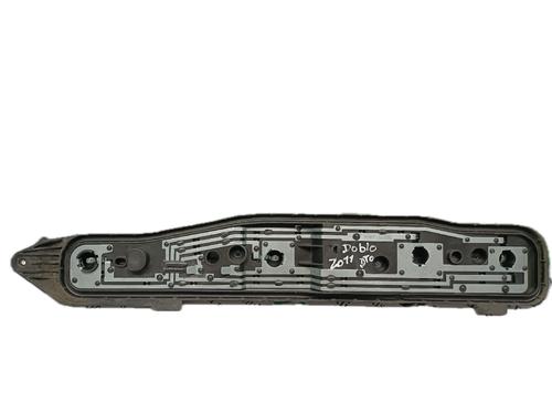 Used Lamp holder FIAT DOBLO Cargo (263_) 1.3 D Multijet (263ZXT1A, 263WXT1A, 263ZYA1A, 263WYA1A) (80 hp) 29797091