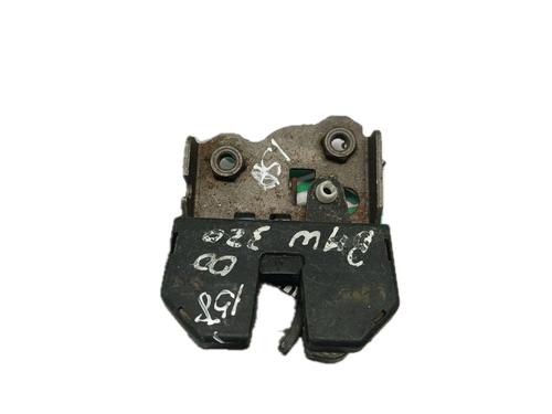 Używane Zamek klapy tylnej / bagażnika BMW 3 (E46) 320 d (136 hp) 29797294