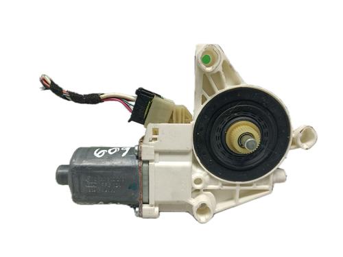 Used Left front window motor Left front window motor MERCEDES-BENZ M-CLASS (W164) ML 320 CDI 4-matic (164.122) (224 hp) 29797486 29797486