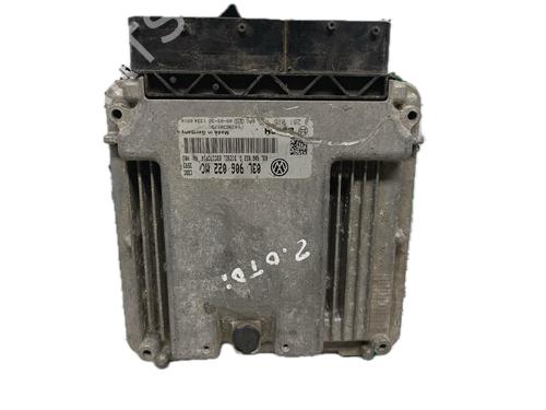 Used Engine control unit (ECU) VW GOLF VI (5K1) 2.0 TDI (140 hp) 29797518