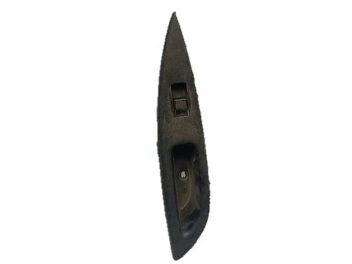 Used Right rear window switch MAZDA 6 Hatchback (GG) 2.0 DI (GG14) (121 hp) 29797526