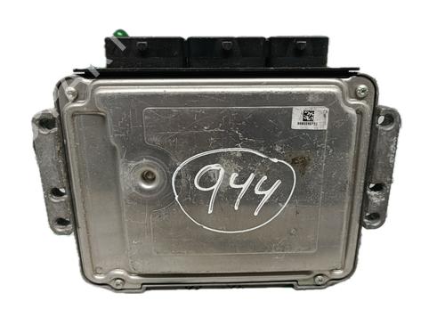 Computer motormanagement RENAULT MEGANE III Hatchback (BZ0/1_, B3_) 1.9 dCi (BZ0N, BZ0J) | BP29797527M57