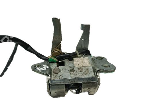 Tailgate lock TOYOTA YARIS (_P1_) 1.4 D-4D (NLP10_, NLP10R) | BP29797667C101 