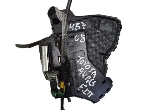 Used Front right lock TOYOTA AURIS (_E15_) 1.4 D-4D (NDE150_, NDE150R) (90 hp) 29797822