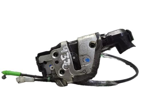 Front right lock TOYOTA AURIS (_E15_) 1.4 D-4D (NDE150_, NDE150R) | BP29797822C97 