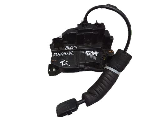 Fechadura trás esquerda RENAULT MEGANE III Hatchback (BZ0/1_, B3_) 1.5 dCi (106 hp) 29798431