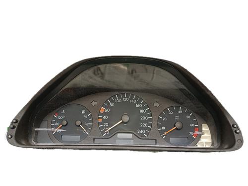 Used Instrument cluster MERCEDES-BENZ CLK (C208) CLK 200 (208.335) (136 hp) 29798582