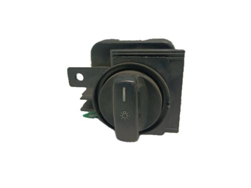 Used Headlight switch MERCEDES-BENZ A-CLASS (W169) A 180 CDI (169.007, 169.307) (109 hp) 29798669