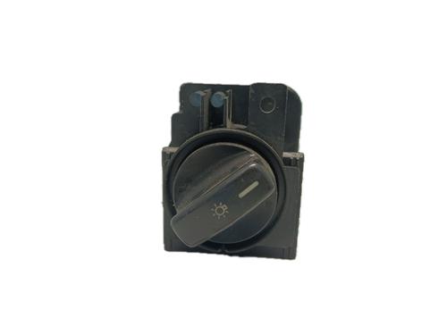 Used Headlight switch MERCEDES-BENZ A-CLASS (W169) A 180 CDI (169.007, 169.307) (109 hp) 29798678