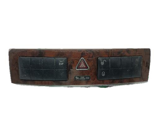 Used Warning switch MERCEDES-BENZ C-CLASS (W203) C 200 CDI (203.004) (116 hp) 29798721