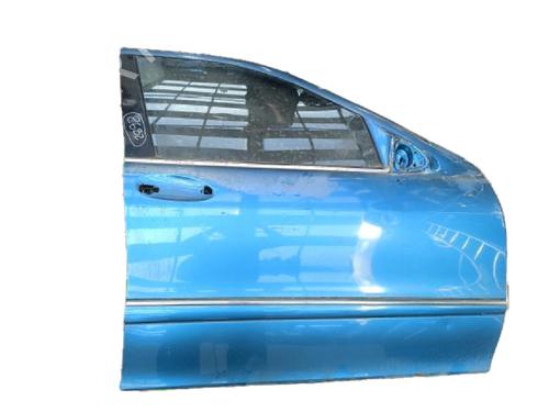 Used Right front door MERCEDES-BENZ C-CLASS (W203) C 200 CDI (203.004) (116 hp) 29799108