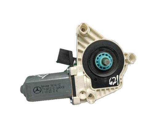 Rudehejsemotor forskærm venstre MERCEDES-BENZ B-CLASS Sports Tourer (W245) B 180 CDI (245.207) (109 hp) 29799192