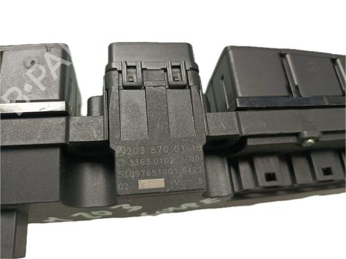 Warning switch MERCEDES-BENZ CLK (C209) CLK 220 CDI (209.308) | BP29799559I22