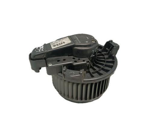 Used Heater blower motor Heater blower motor TOYOTA AURIS (_E15_) 1.4 D-4D (NDE150_, NDE150R) (90 hp) 29799567 29799567