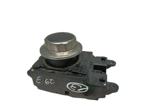 Switch BMW 5 (E60) 525 d | BP29799763I30