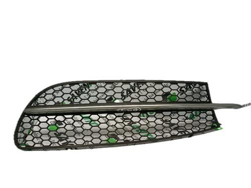 Used Grille ALFA ROMEO 147 (937_) 1.9 JTD (937.AXD1A, 937.BXD1A, 937.AXV1A, 937.BXB1A,... (115 hp) 29800320