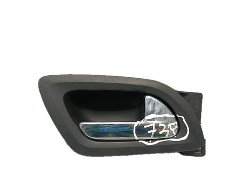 Used Front right interior door handle Front right interior door handle PEUGEOT 308 I (4A_, 4C_) 1.6 HDi (90 hp) 29800372 29800372
