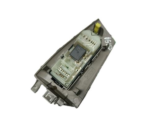Interrupteur de vitre avant gauche TOYOTA COROLLA (_E12_) 1.8 4WD (ZZE124) | BP29801027I27 