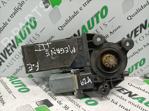 Rudehejsemotor forskærm venstre RENAULT MEGANE III Hatchback (BZ0/1_, B3_) 1.5 dCi (86 hp) 29802660