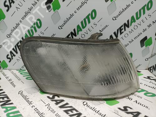 Used Right front indicator TOYOTA COROLLA (_E10_) 1.3 XLI (EE101_, EE101R) (75 hp) 29802781