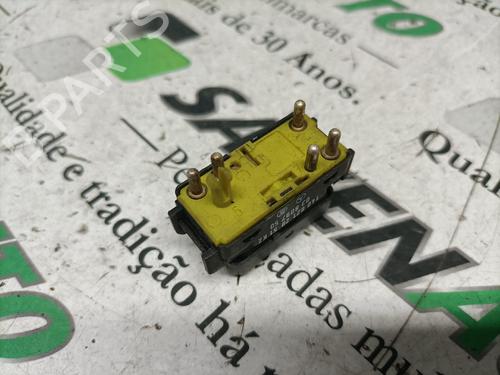 Right front window switch MERCEDES-BENZ C-CLASS (W202) C 200 D (202.122) | BP29803146I26