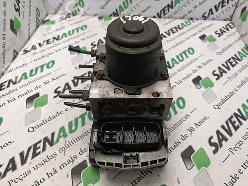 Used ABS pump TOYOTA COROLLA (_E12_) 2.0 D-4D (CDE120_, CDE120R) (90 hp) 29803257