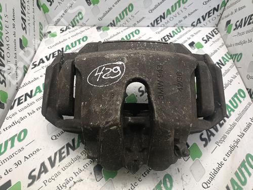 Used Left front brake caliper BMW 5 (E60) 530 i (272 hp) 29803350