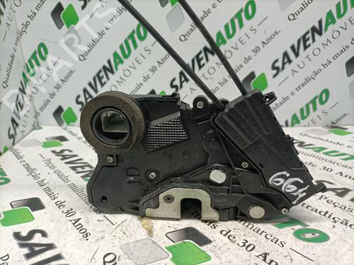 Zamek drzwi przednich lewych TOYOTA YARIS (_P9_) 1.4 D-4D (NLP90_, NLP90R) | BP29803467C98