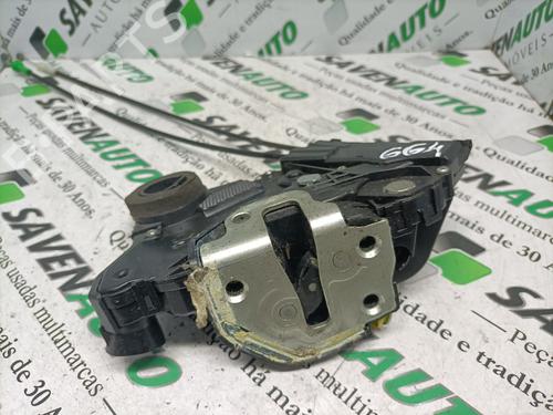 Zamek drzwi przednich lewych TOYOTA YARIS (_P9_) 1.4 D-4D (NLP90_, NLP90R) | BP29803467C98