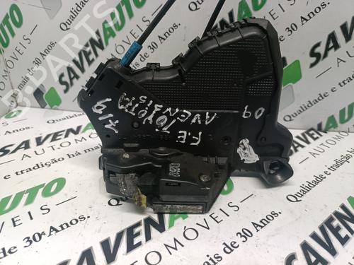 Used Front left lock TOYOTA AVENSIS Estate (_T27_) 2.0 D-4D (ADT270_, ADT270R) (124 hp) 29803650