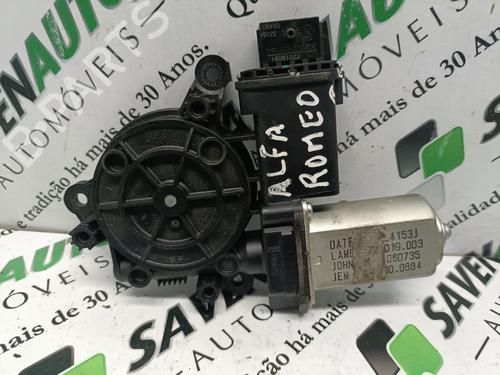 Vindusheismotor venstre foran ALFA ROMEO GIULIETTA (940_) 1.6 JTDM (940FYB11, 940FYB1A, 940FYF11, 940FYF1A) (120 hp) 29803723