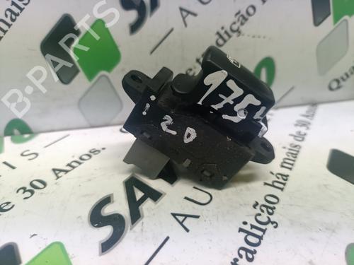 Right front window switch HYUNDAI i20 I (PB, PBT) 1.4 CRDi | BP29804013I26